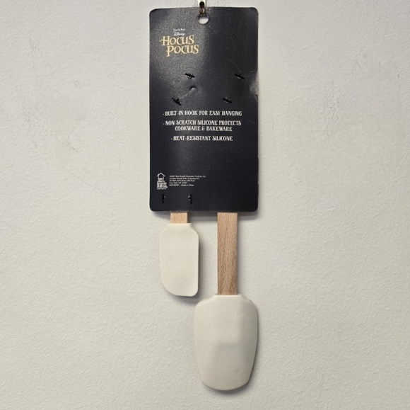 Disney Hocus Pocus Sanderson sisters Silicone Spatula & Spoon Set - Picture 3 of 6